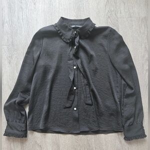 Zara Black Ruffle Collar Blouse Pearl Flower Buttons Satin Finish Medium